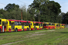 Jelcz M121M #9522, Jelcz M121M #9537, Jelcz 120MM/1 #9030, Jelcz M121M #9541 i Jelcz M121M #9540